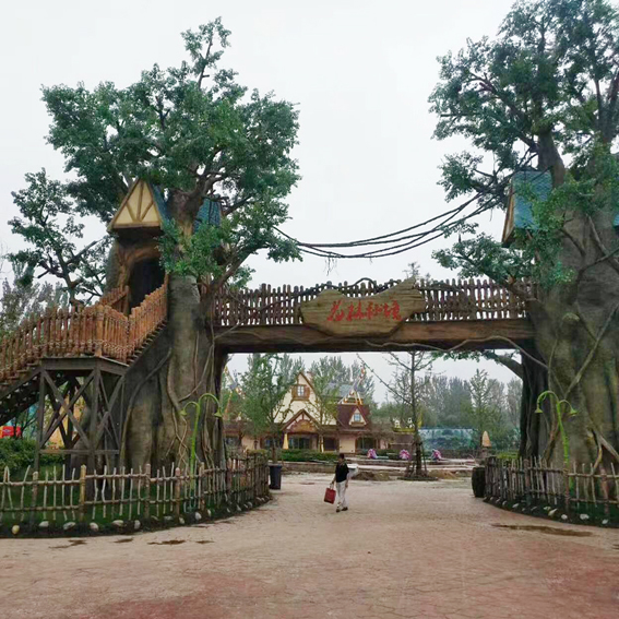 水泥仿树大门